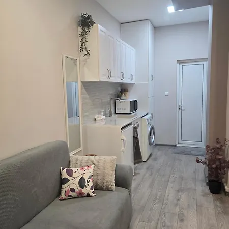 Apartment студио ива 2 Sliven