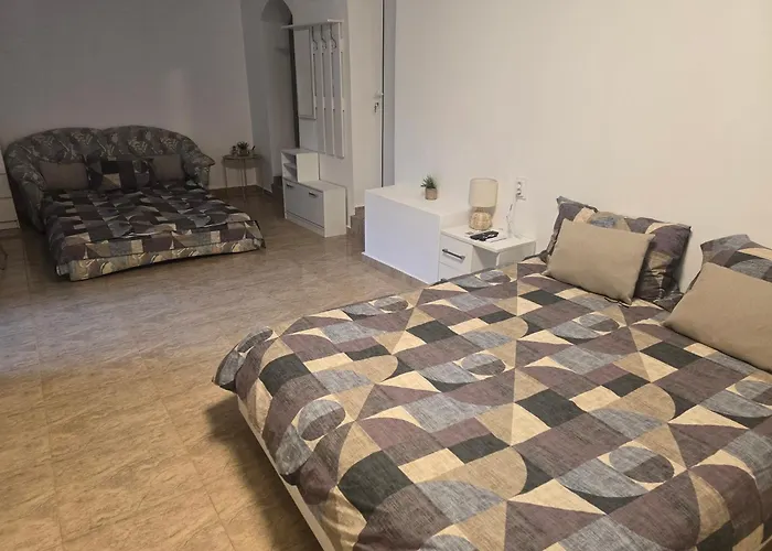 студио ива 2 Сливен